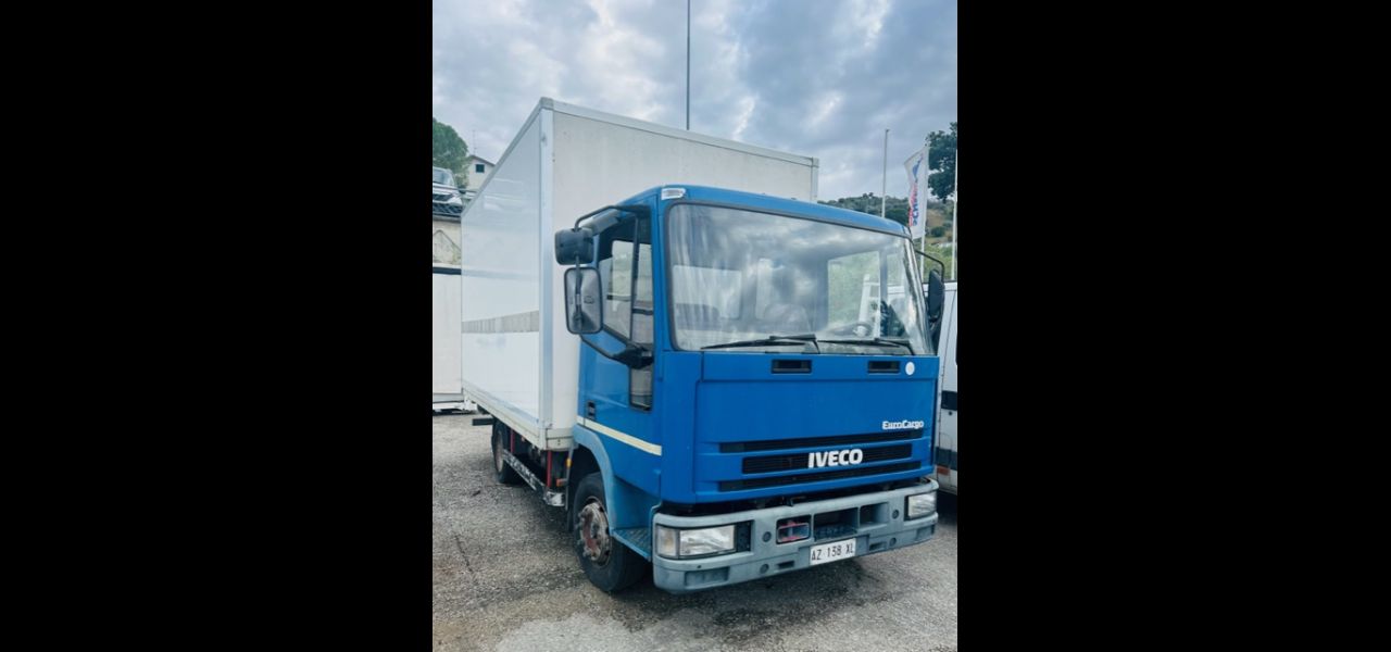 Iveco eurocargo 80e18 box e sponda - usata in vendita Abruzzo Marche 1