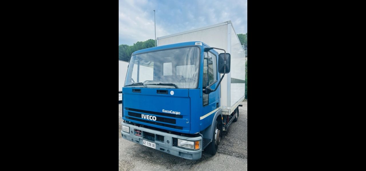 Iveco eurocargo 80e18 box e sponda - usata in vendita Abruzzo Marche 1