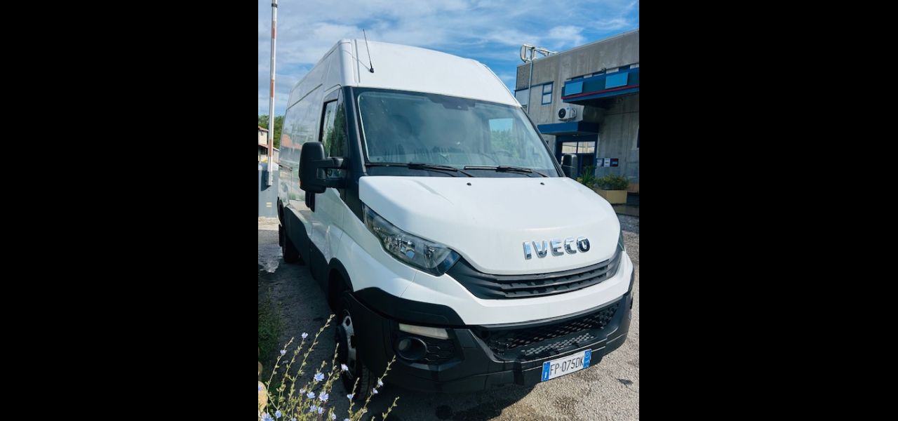 IVECO DAILY 35C18 - usata in vendita Abruzzo Marche 1